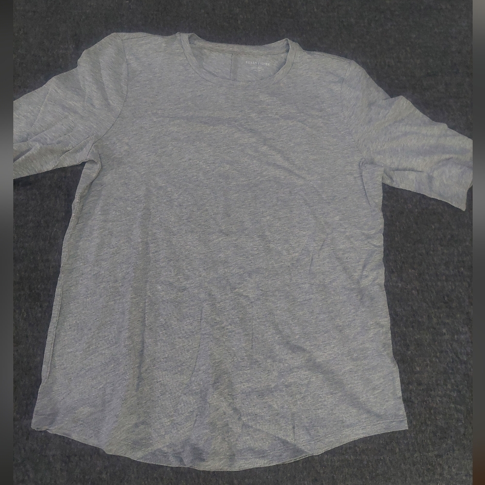 Eileen Fisher short sleeve Gray‎ tee XS